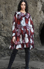 Load image into Gallery viewer, Curate always the oppor- tunic dress