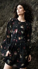 Load image into Gallery viewer, Curate always the oppor- tunic (black floral)