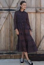 Load image into Gallery viewer, Curate in the long dress