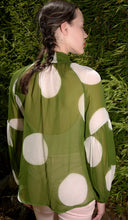 Load image into Gallery viewer, Curate keep your cool blouse
